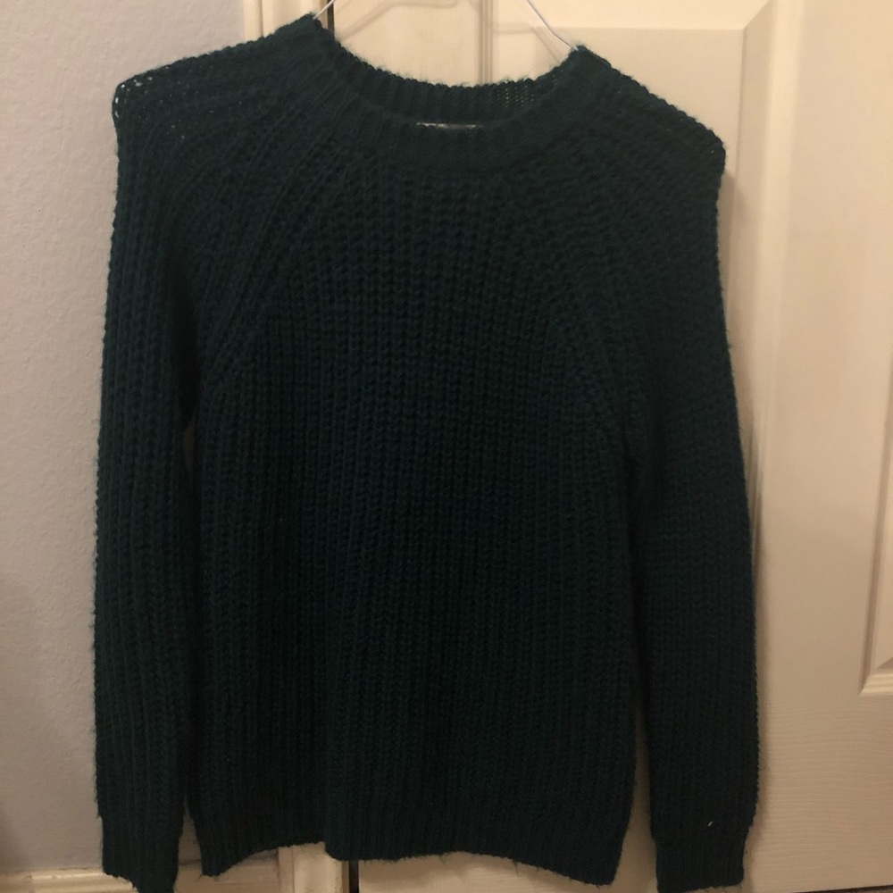 Sweater from forever 21